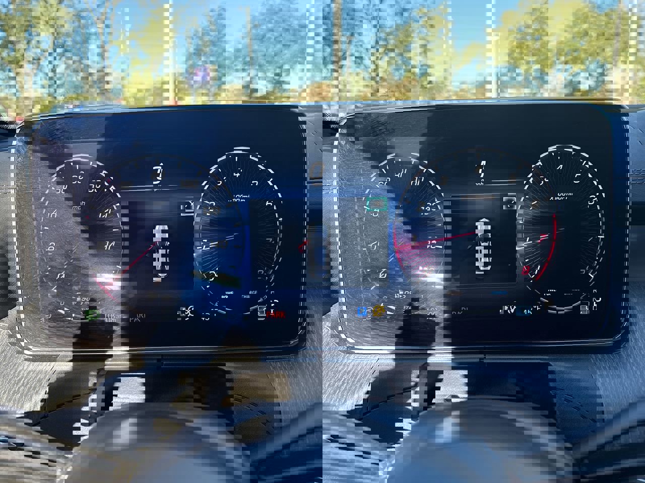 Used 2023 Mercedes-Benz C 300 C 300 image 12