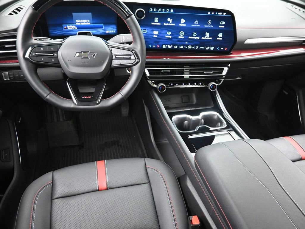 Used 2024 Chevrolet Traverse RS w/ LPO, Floor Liner Package image 14