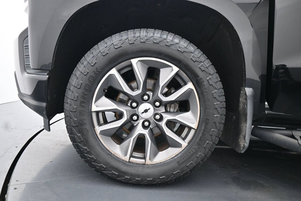 Used 2020 Chevrolet Silverado 1500 RST AWD/4WD image 17
