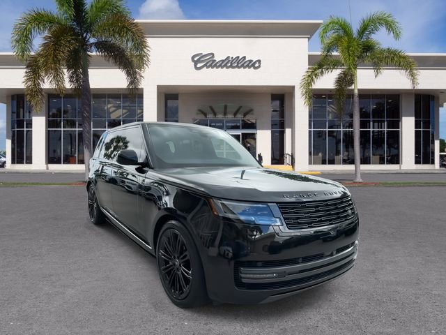 Used 2024 Land Rover Range Rover Long Wheelbase SE AWD/4WD image 3