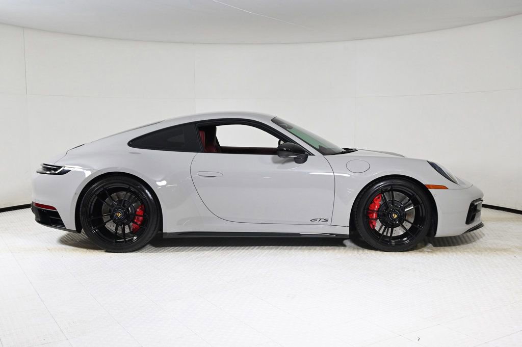 Certified 2024 Porsche 911 Carrera GTS image 8
