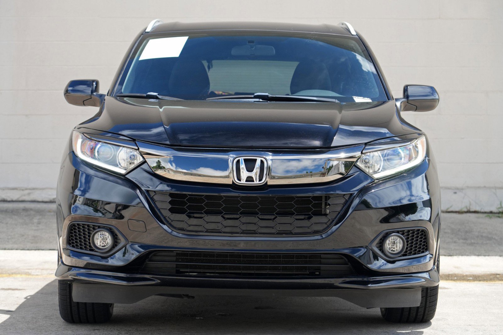 Used 2019 Honda HR-V Sport image 6