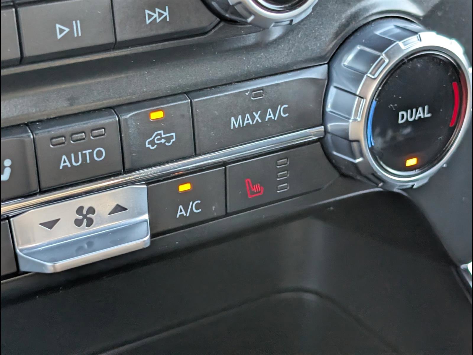 Used 2022 Ford F150 XLT w/ Equipment Group 302A High image 18