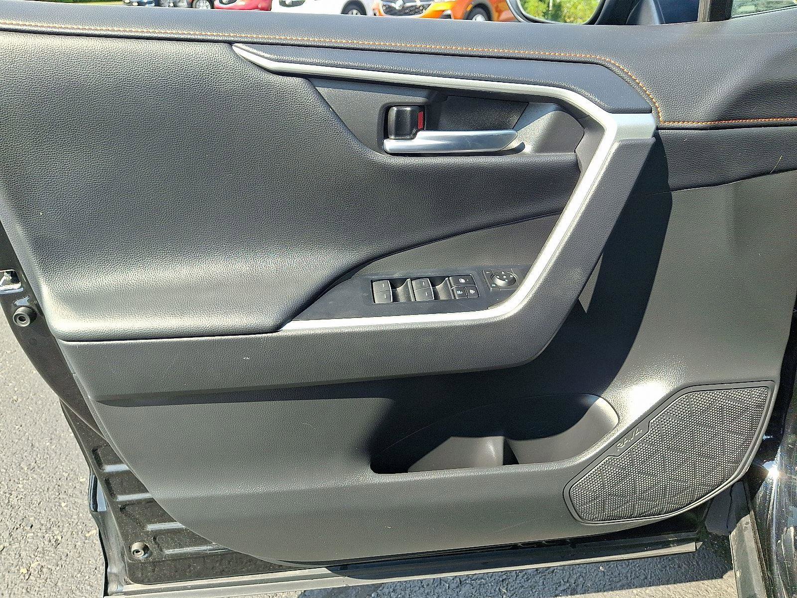 Used 2024 Toyota RAV4 Adventure image 12