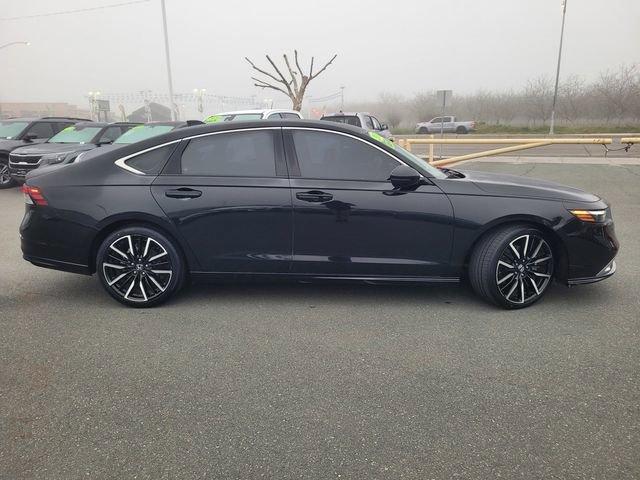 Used 2024 Honda Accord Touring image 3