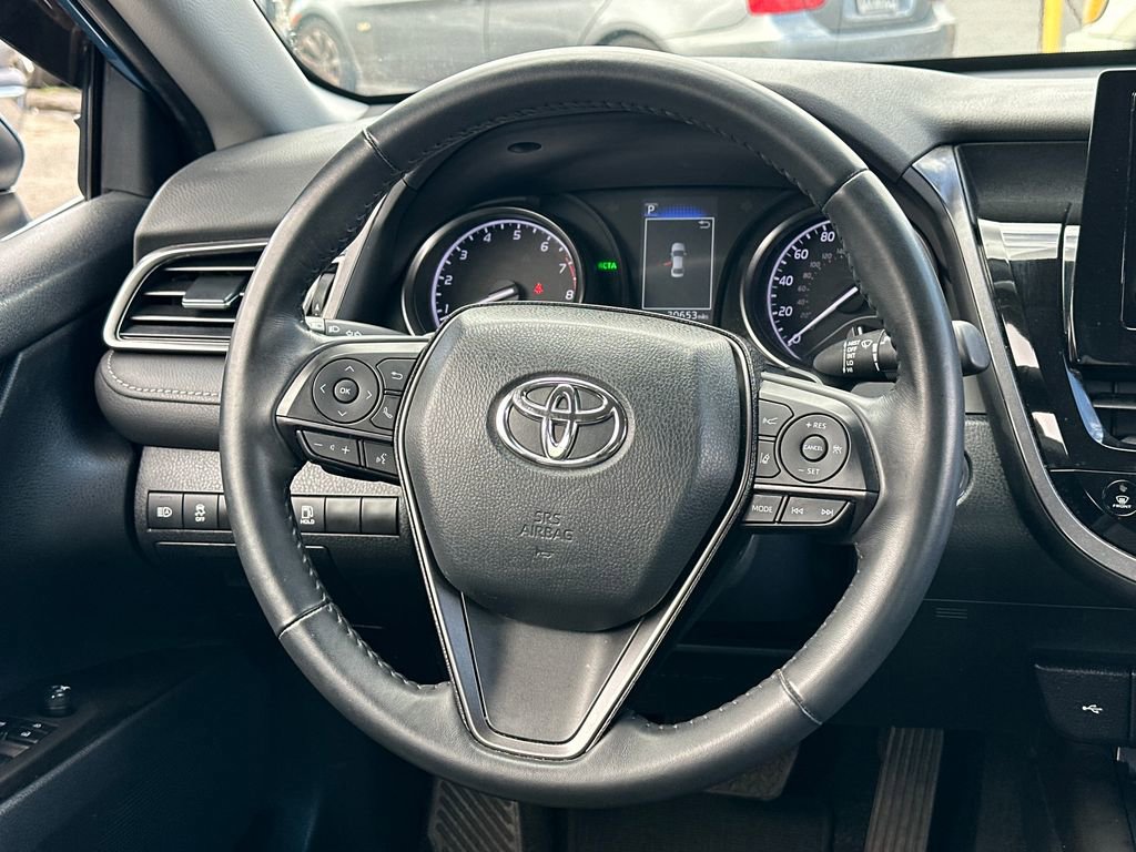 Used 2023 Toyota Camry SE FWD image 17
