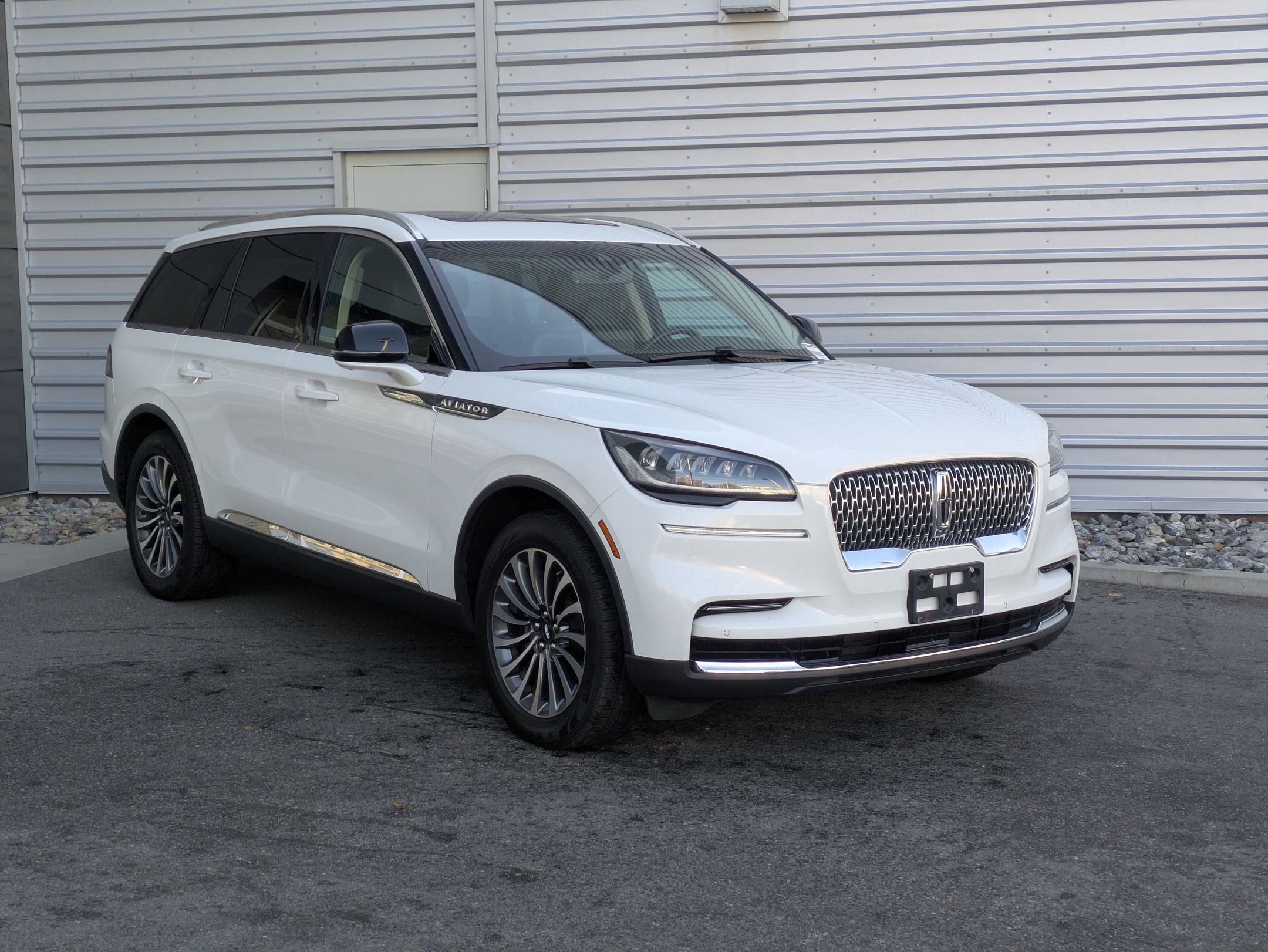 Used 2022 Lincoln Aviator Reserve w/ Elements Package Plus image 7