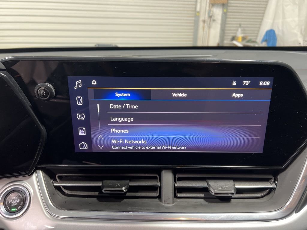 Used 2025 Chevrolet Trax LT image 27