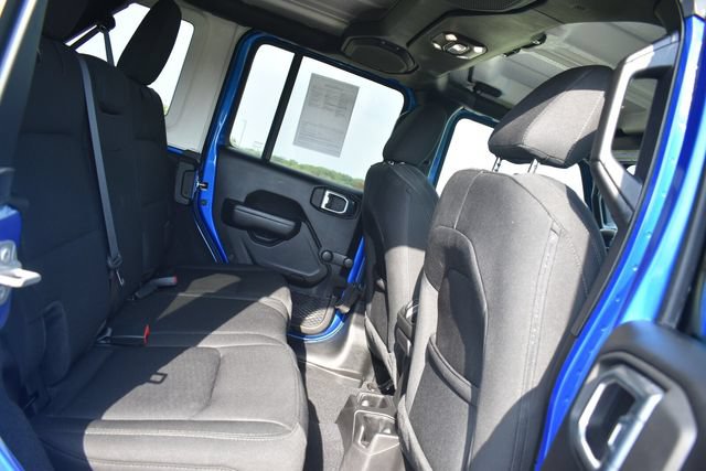 Used 2022 Jeep Wrangler Unlimited Sport AWD/4WD image 15