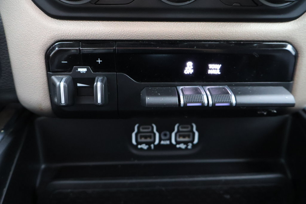 Used 2022 RAM 1500 Laramie AWD/4WD image 39