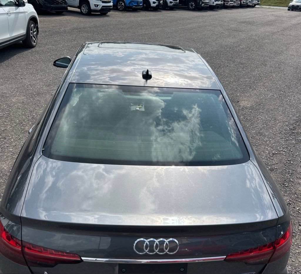 Used 2022 Audi A4 2.0T Premium Plus w/ Premium Plus Package AWD/4WD image 10