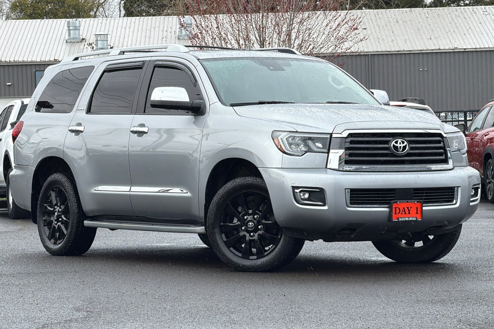 Used 2019 Toyota Sequoia Limited w/ Safety & Convenience Package AWD/4WD image 2