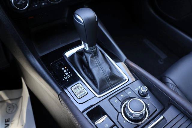 Used 2018 MAZDA MAZDA3 Touring FWD image 20