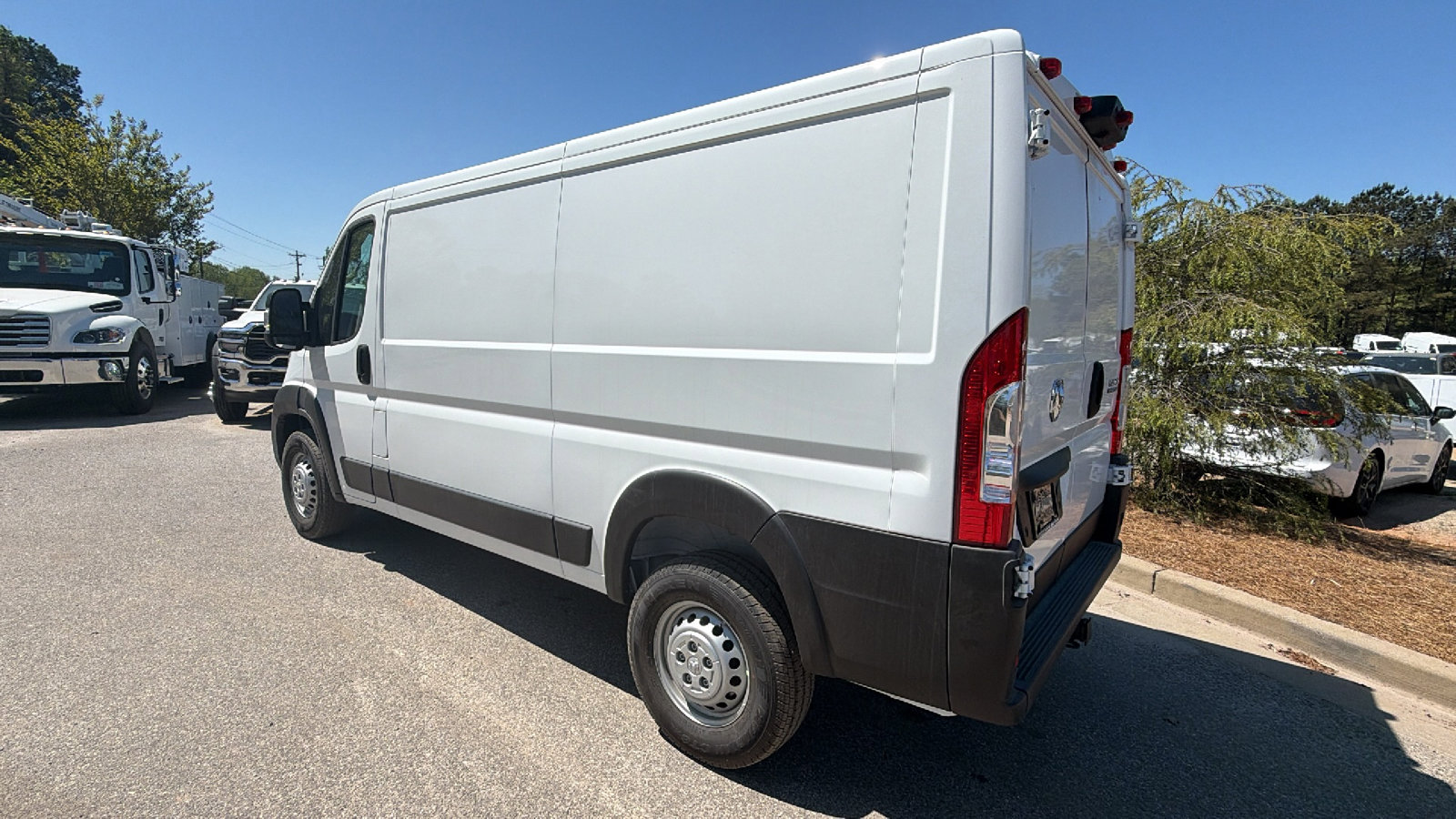 New 2026 RAM ProMaster 1500 w/ Convenience Group FWD image 10
