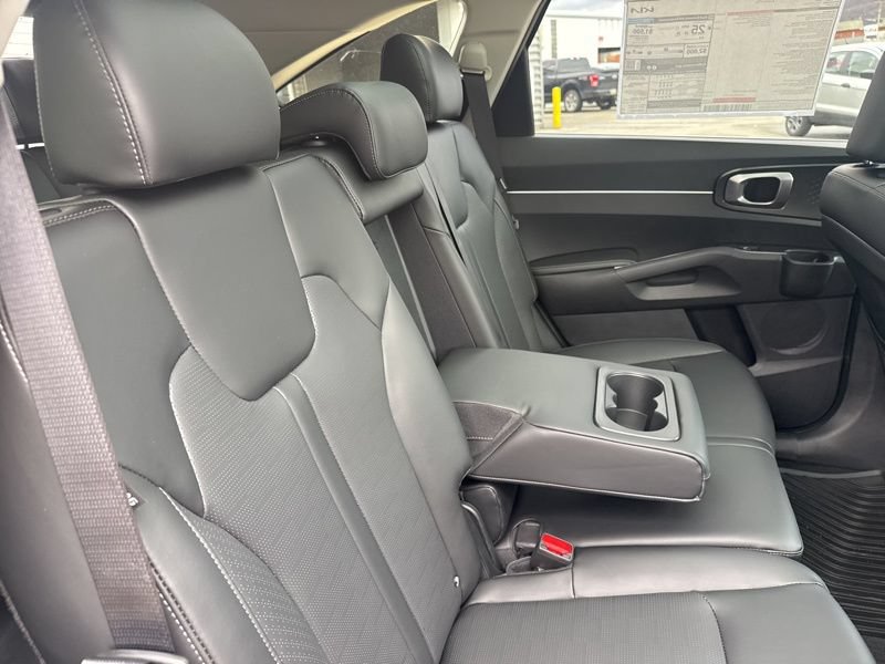 New 2026 Kia Sorento S w/ S Panoramic Sunroof Package AWD/4WD image 14