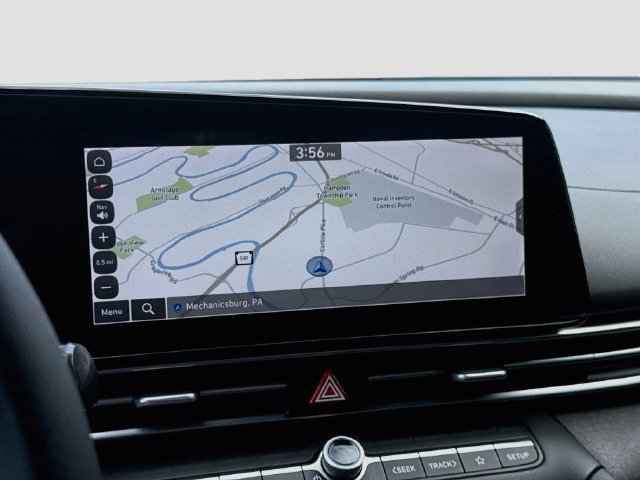 Used 2023 Hyundai Elantra SEL w/ Convenience Package FWD image 14