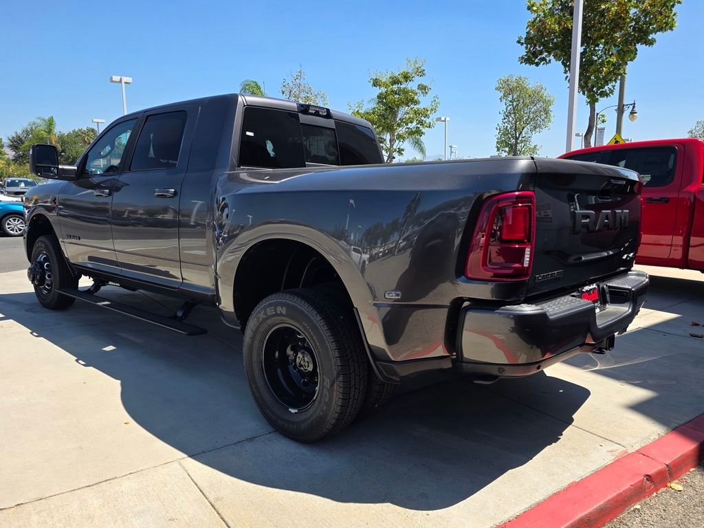 New 2026 RAM 3500 Laramie AWD/4WD image 4