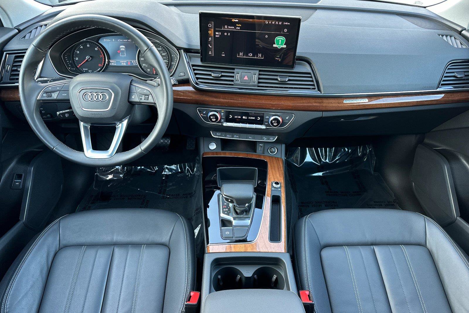 Certified 2023 Audi Q5 2.0T Premium w/ Convenience Package image 13