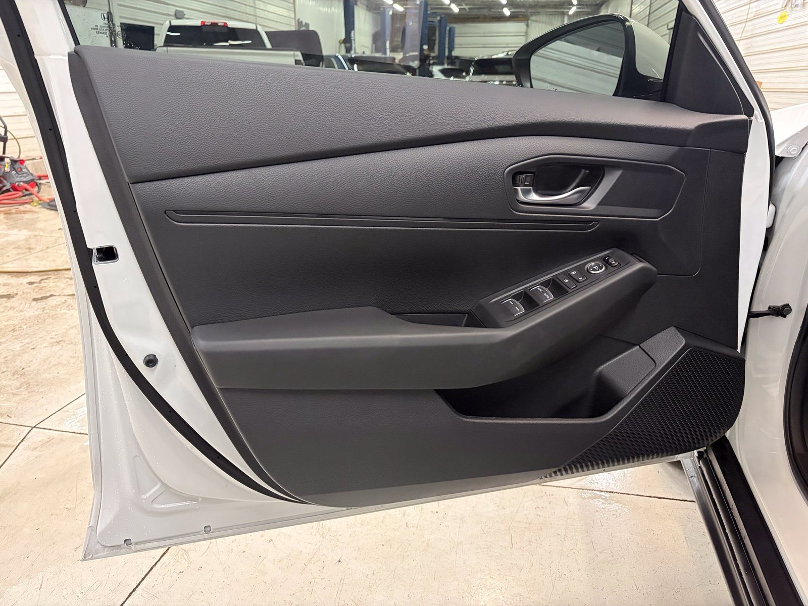 Used 2026 Honda Accord LX image 9