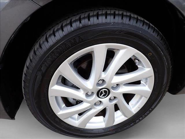 Used 2013 MAZDA MAZDA3 i Grand Touring w/ Tech Pkg image 7