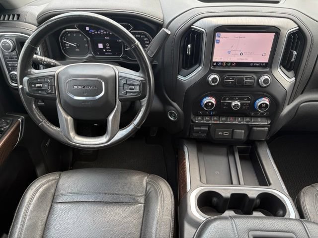 Used 2020 GMC Sierra 1500 Denali w/ Technology Package AWD/4WD image 3