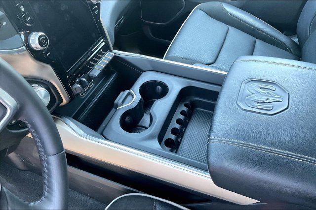 Used 2021 RAM 1500 Laramie AWD/4WD image 18