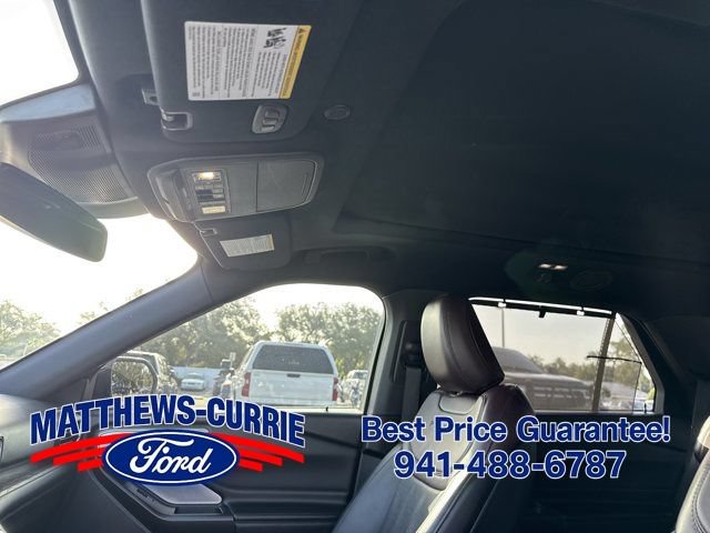 Certified 2020 Ford Explorer Platinum w/ Premium Technology Package AWD/4WD image 11