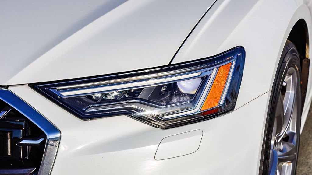 Used 2024 Audi A6 Premium Plus image 5