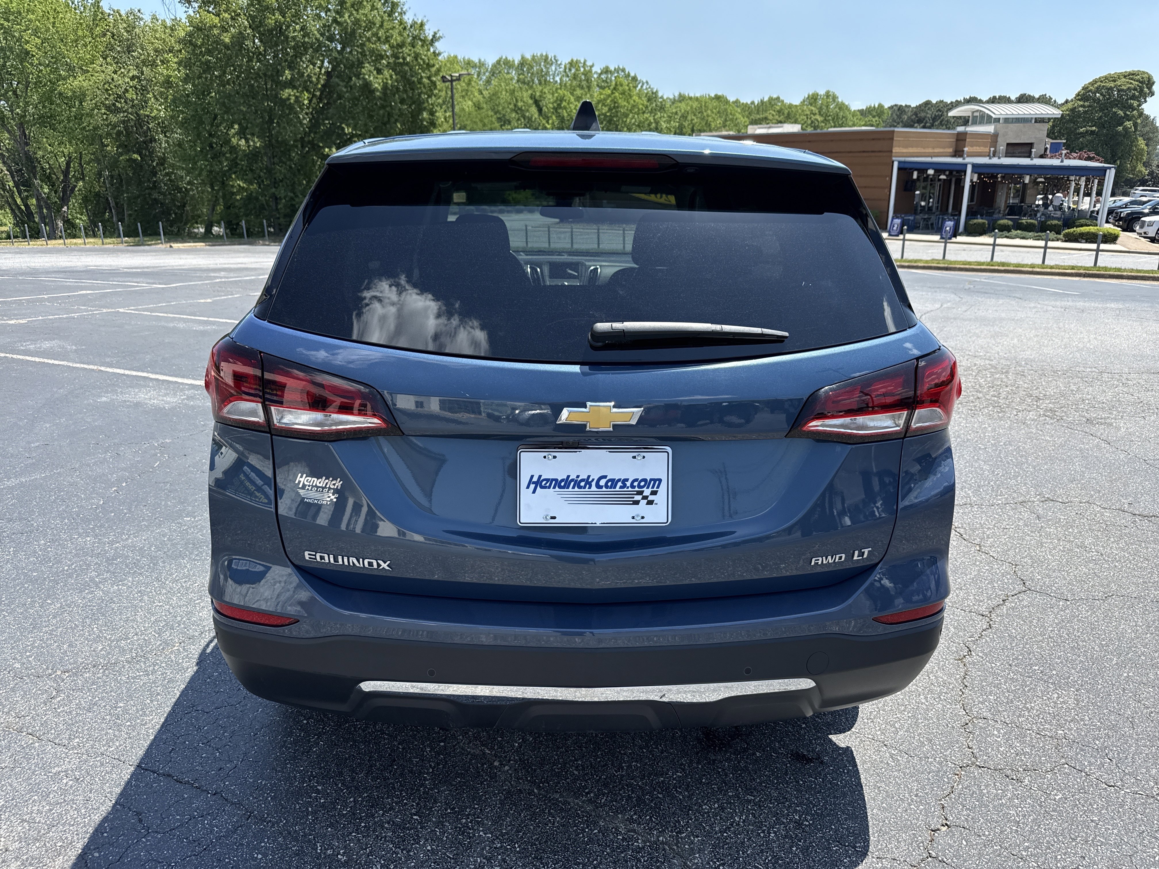 Used 2024 Chevrolet Equinox LT AWD/4WD image 9