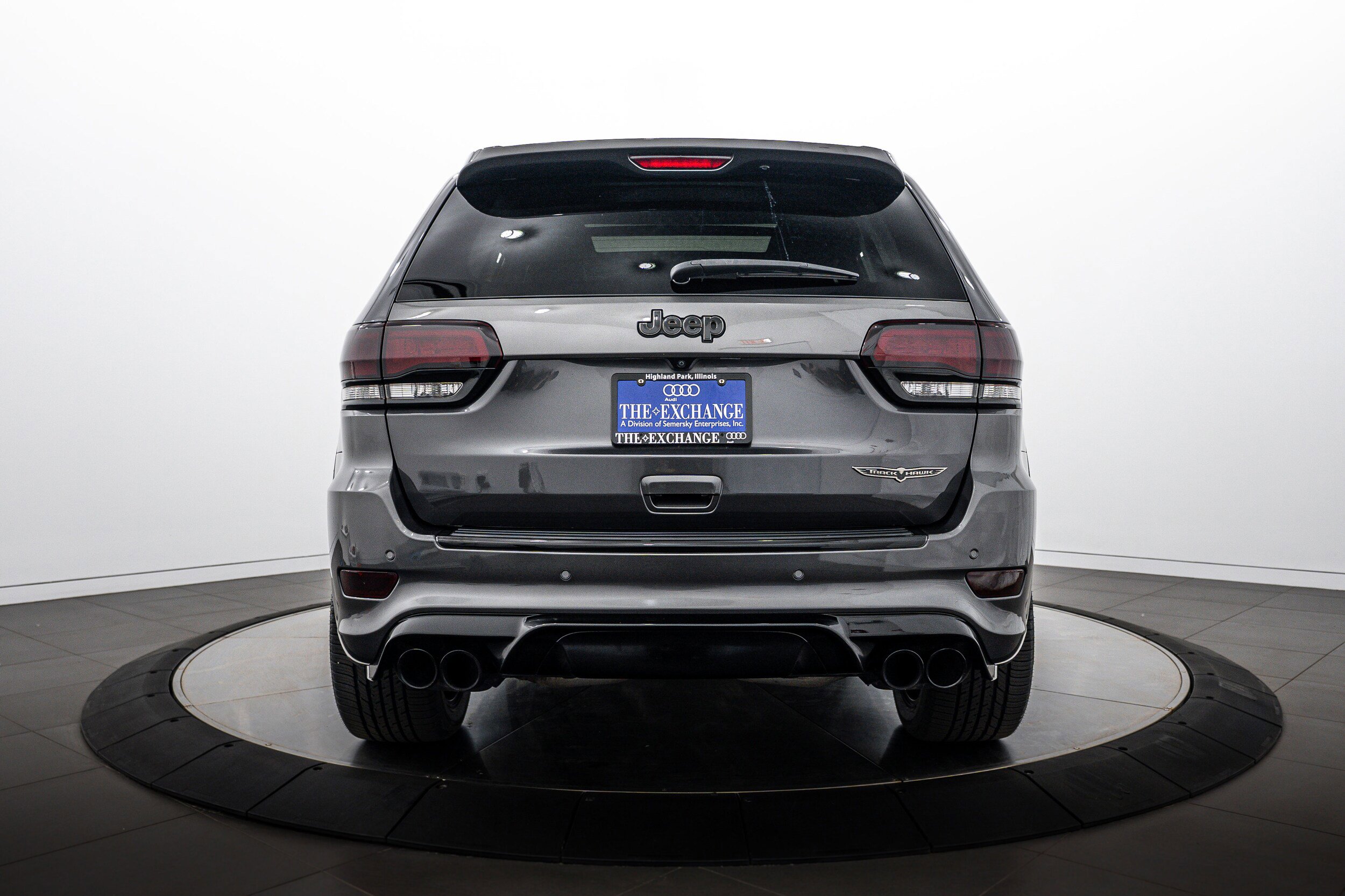 Used 2018 Jeep Grand Cherokee Trackhawk AWD/4WD image 27