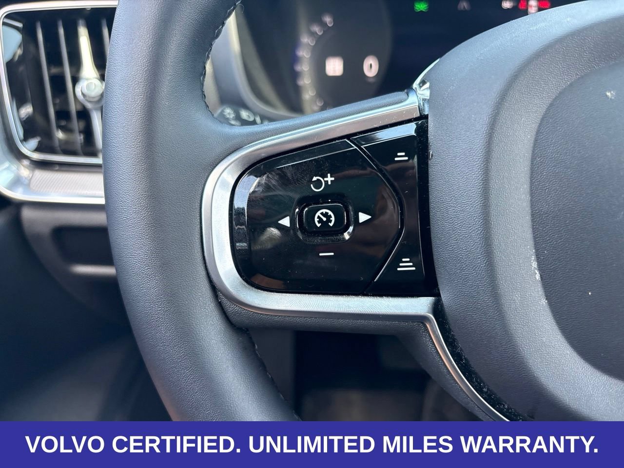 Certified 2024 Volvo S60 B5 Plus w/ Climate Package FWD image 24