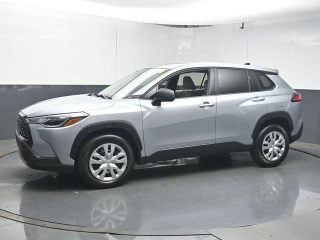 Used 2023 Toyota Corolla Cross L FWD image 4