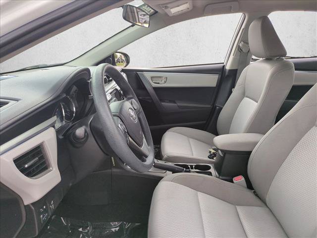 Used 2015 Toyota Corolla LE FWD image 15