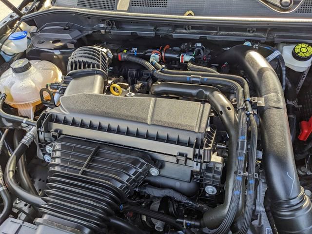 Used 2025 Lincoln Corsair Reserve image 11