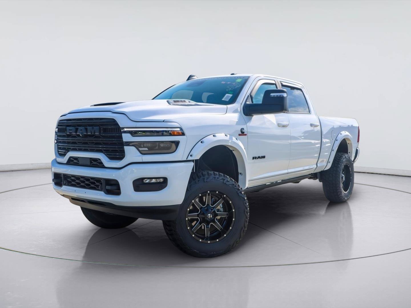 New 2026 RAM 2500 Laramie AWD/4WD image 1