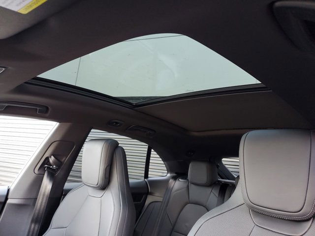 Used 2025 Porsche Macan Electric image 37