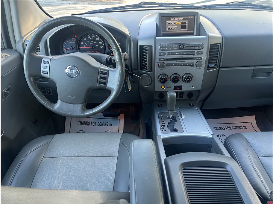 Used 2005 Nissan Titan LE w/ (U01) Nissan Navigation Pkg image 14
