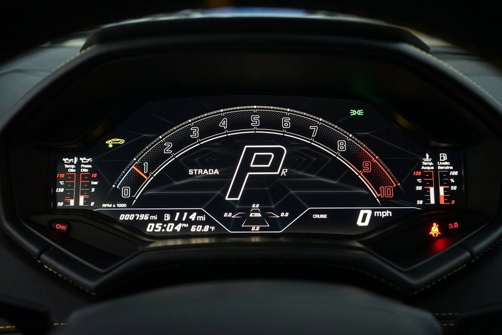 Used 2024 Lamborghini Huracan Tecnica image 16