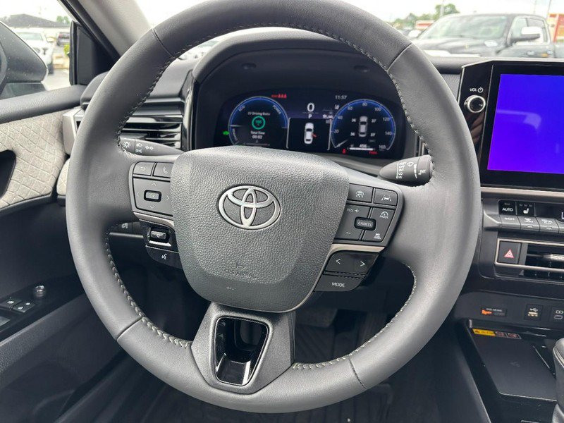 Certified 2025 Toyota Camry XLE FWD image 11