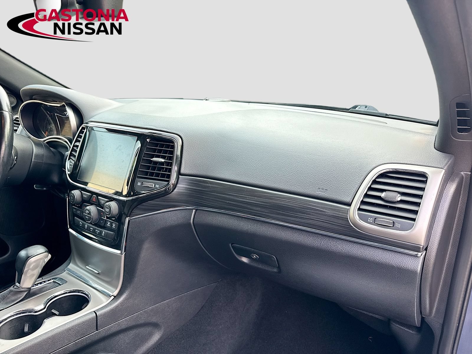 Used 2021 Jeep Grand Cherokee Limited w/ Sun & Sound Group RWD image 38