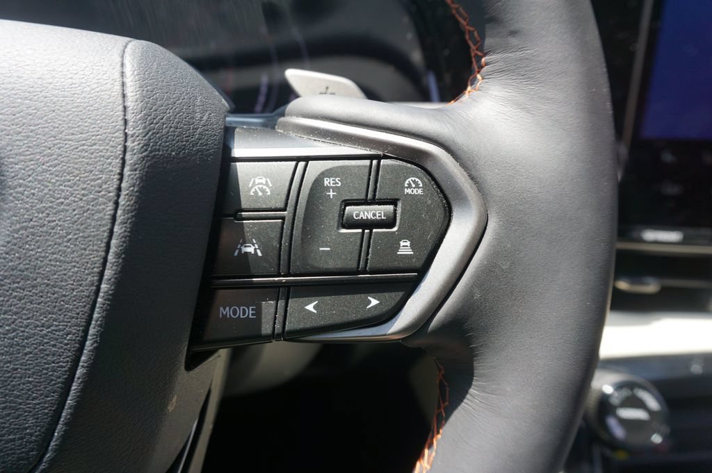 Used 2024 Lexus NX 250 FWD image 9