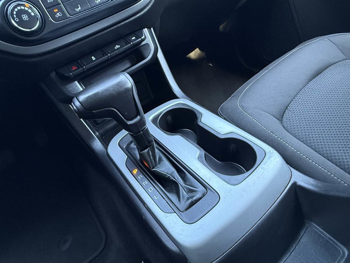 Used 2018 Chevrolet Colorado LT image 14