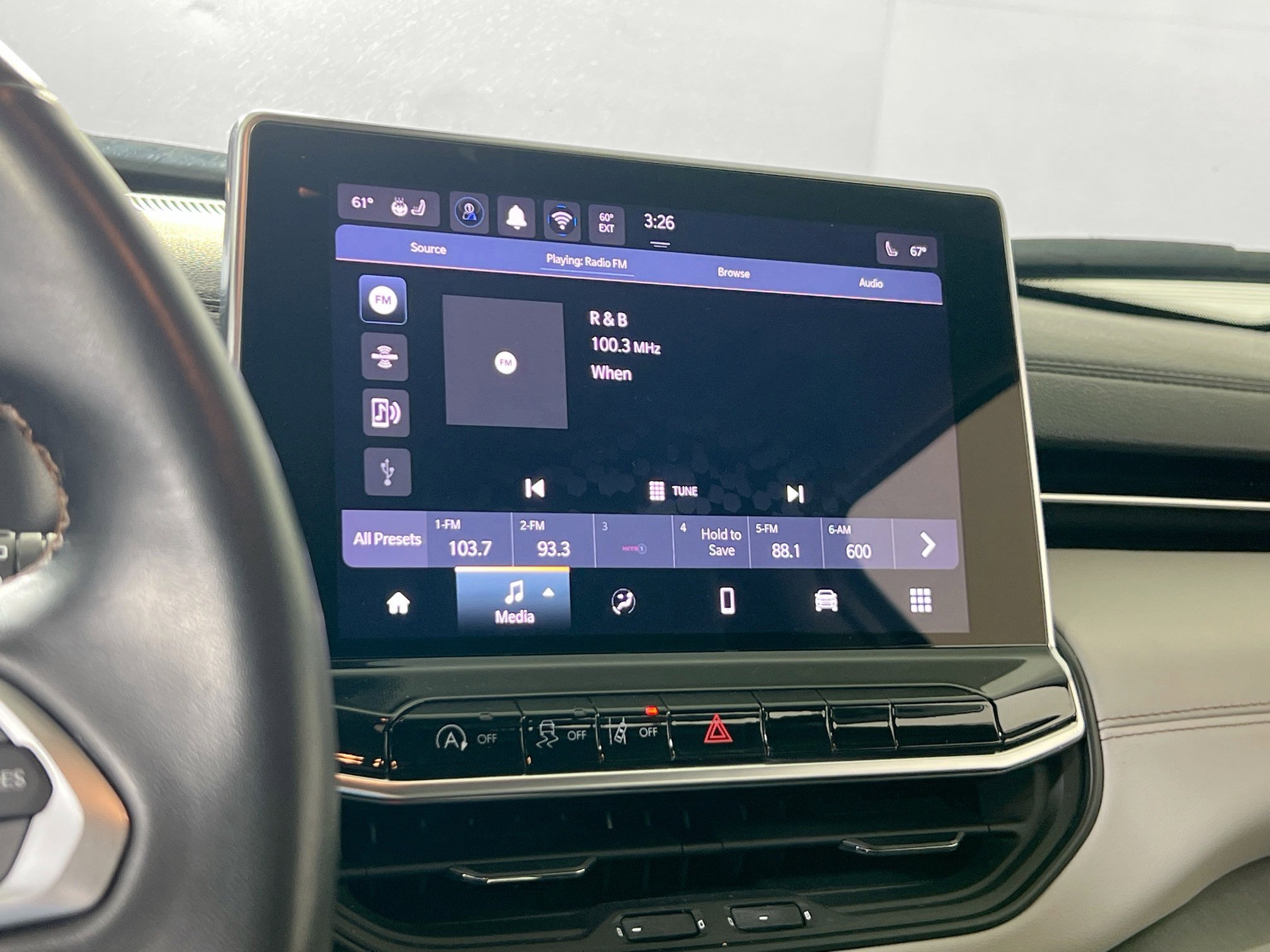 Used 2022 Jeep Compass Limited image 12