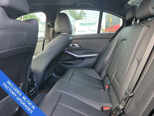 Used 2020 BMW 330i Sedan w/ M Sport Package RWD image 13