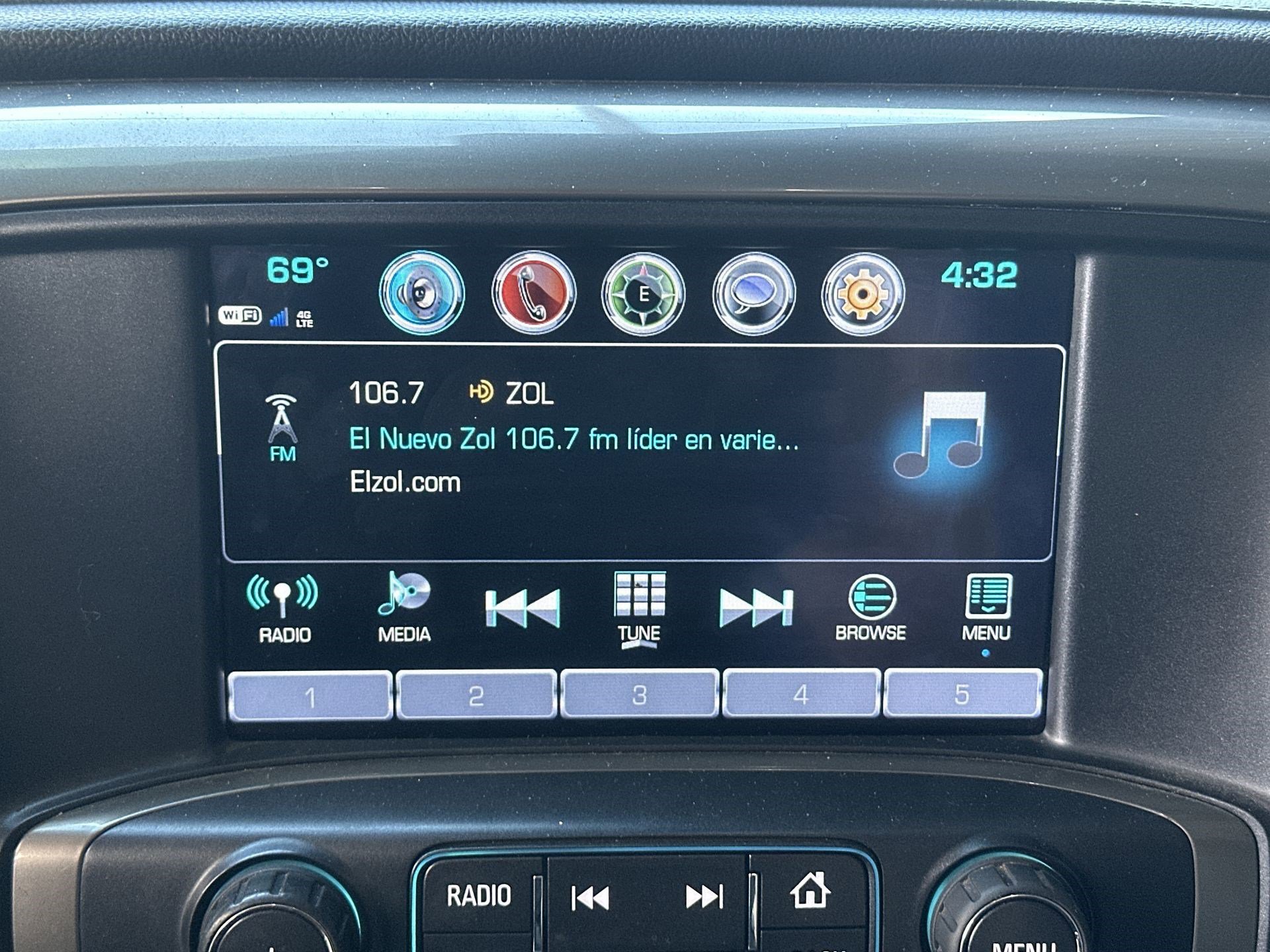 Used 2019 Chevrolet Silverado 3500 High Country w/ Duramax Plus Package image 12