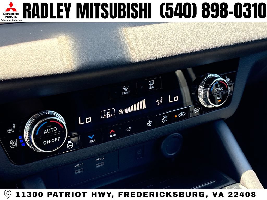 New 2026 Mitsubishi Outlander SEL Black Edition AWD/4WD image 10