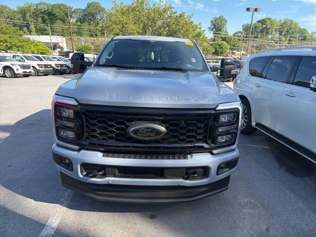 Used 2025 Ford F350 Lariat w/ Lariat Ultimate Package image 4