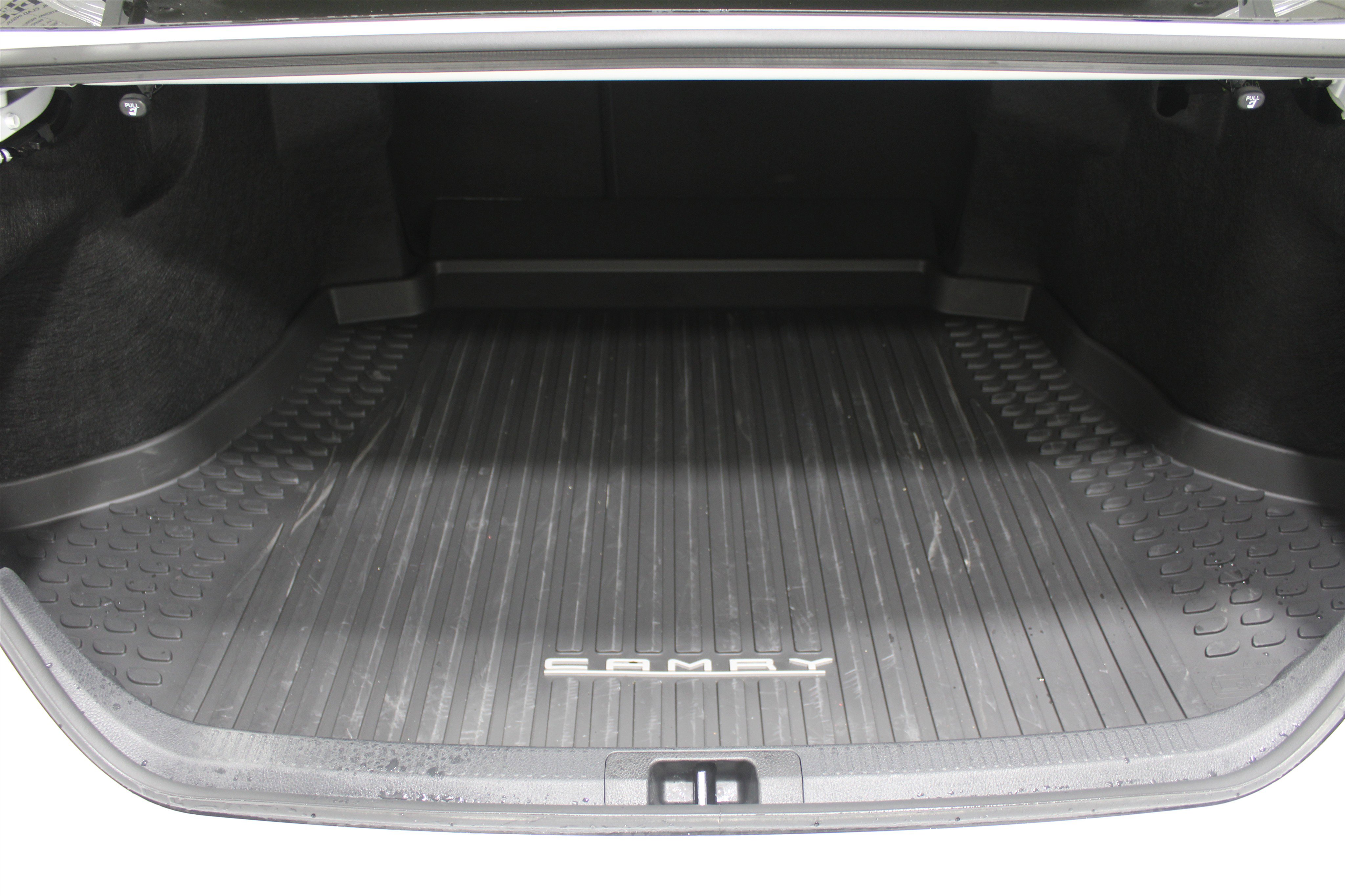 Used 2025 Toyota Camry LE w/ Convenience Package image 22