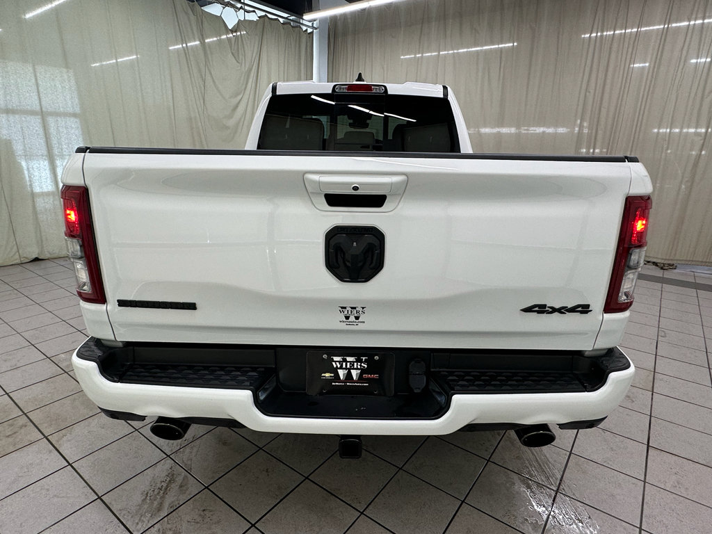 Used 2022 RAM 1500 Big Horn w/ Night Edition AWD/4WD image 6