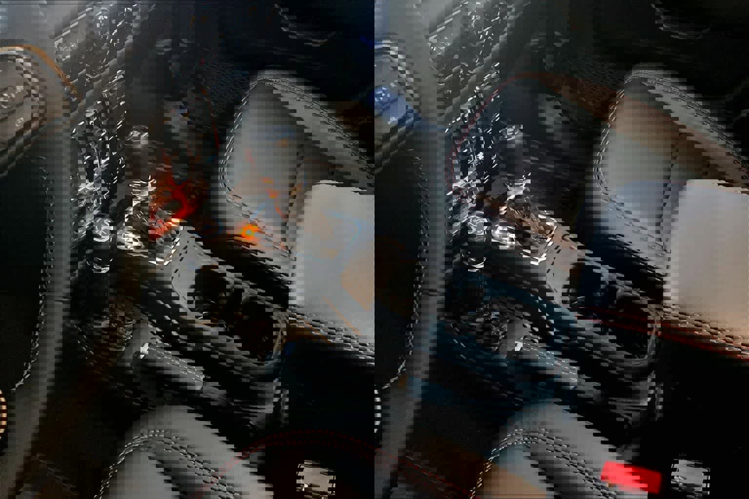 Used 2025 Jeep Wrangler Unlimited Rubicon image 17